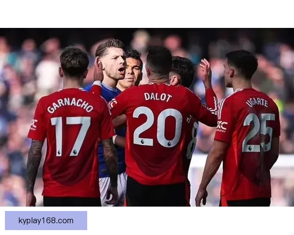 詹姆斯塔尔科夫斯基引领埃弗顿走向辉煌赢得球迷热爱 詹姆斯塔尔科夫斯基引领埃弗顿走向辉煌赢得球迷热爱