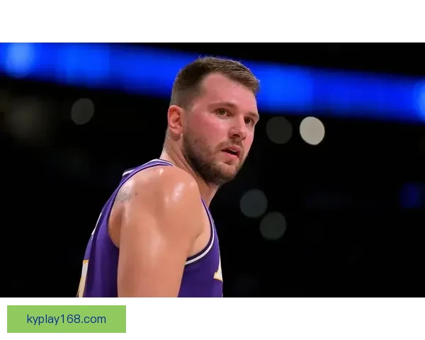 詹姆斯成湖人唯一支柱东契奇里夫斯伤退媒体坚信灭霸再现